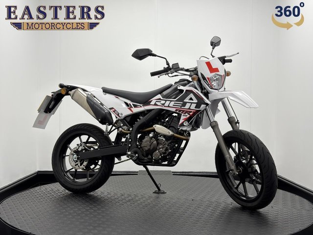 View our RIEJU MRT 125 SM