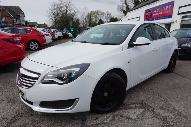 2015 VAUXHALL INSIGNIA