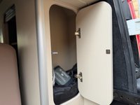 USED 2015 65 FORD TRANSIT CUSTOM 2.2 TDCi 330 Panel Van 5dr Diesel Manual L2 H1 (197 g/km, 153 bhp) Superb Value.