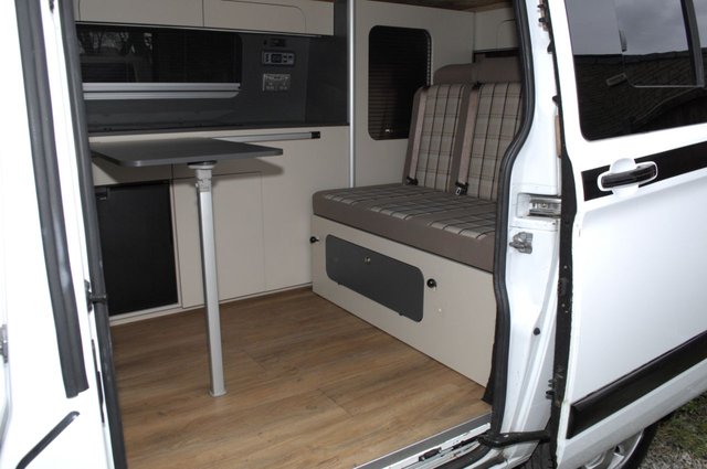 View our FORD TRANSIT CUSTOM