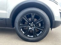 USED 2018 18 LAND ROVER RANGE ROVER EVOQUE 2.0 TD4 SE Tech SUV 5dr Diesel Manual 4WD Euro 6 (s/s) (180 ps) AN OUTSTANDING ADDITION TO OUR FORECOURT, FINISHED IN IMMENSELY POPULAR WHITE PAINT+4 WHEEL DRIVE+DIESEL+SERVICE HISTORY+ULEZ COMPLIANT+PRIVACY GLASS+FULL LEATHER INTERIOR+SATELLITE NAVIGATION+PARK ASSIST+CLIMATE CONTROL+18 INCH ALLOY WHEELS+THIS VEHICLE WILL BE INCREDIBLY POPULAR SO CALL NOW TO AVOID DISAPPOINTMENT+READY TO DRIVE AWAY TODAY!!!!!!!!!!!!!!!!!!!!!!!!!!!!!!!!!!!!!!