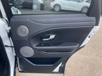 USED 2018 18 LAND ROVER RANGE ROVER EVOQUE 2.0 TD4 SE Tech SUV 5dr Diesel Manual 4WD Euro 6 (s/s) (180 ps) AN OUTSTANDING ADDITION TO OUR FORECOURT, FINISHED IN IMMENSELY POPULAR WHITE PAINT+4 WHEEL DRIVE+DIESEL+SERVICE HISTORY+ULEZ COMPLIANT+PRIVACY GLASS+FULL LEATHER INTERIOR+SATELLITE NAVIGATION+PARK ASSIST+CLIMATE CONTROL+18 INCH ALLOY WHEELS+THIS VEHICLE WILL BE INCREDIBLY POPULAR SO CALL NOW TO AVOID DISAPPOINTMENT+READY TO DRIVE AWAY TODAY!!!!!!!!!!!!!!!!!!!!!!!!!!!!!!!!!!!!!!
