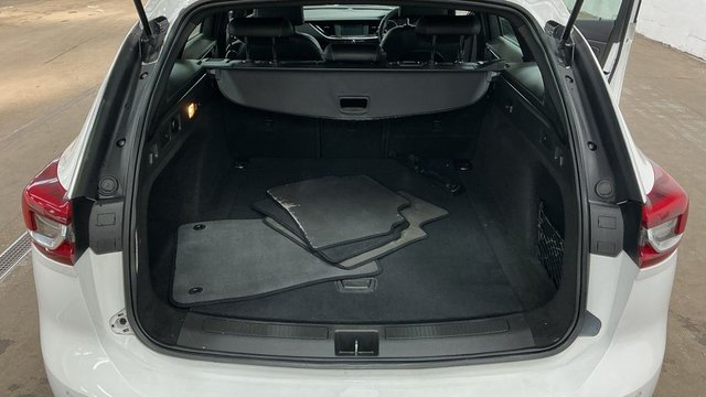 2019 VAUXHALL INSIGNIA - Photo 10