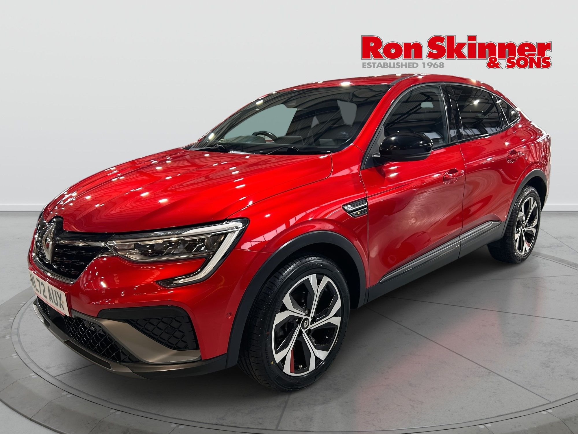 USED 2022 72 RENAULT ARKANA 1.6 E-TECH r.s. line SUV 5dr Petrol Hybrid Auto 2WD Euro 6 (s/s) (145 bhp) 