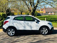 USED 2015 15 VAUXHALL MOKKA 1.6 Exclusiv SUV 5dr Petrol Manual 2WD Euro 5 (s/s) (115 ps) AIRCON+ALLOYS+ULEZ