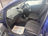 USED 2015 15 FORD FIESTA 1.6 Zetec Hatchback 5dr Petrol Powershift Euro 6 (105 ps) AUTOMATIC! ONLY 8K MILES! 8 SERVICE STAMPS! F.S.H