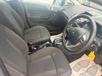 USED 2015 15 FORD FIESTA 1.6 Zetec Hatchback 5dr Petrol Powershift Euro 6 (105 ps) AUTOMATIC! ONLY 8K MILES! 8 SERVICE STAMPS! F.S.H