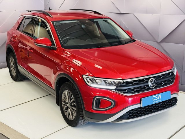 View our VOLKSWAGEN T-ROC