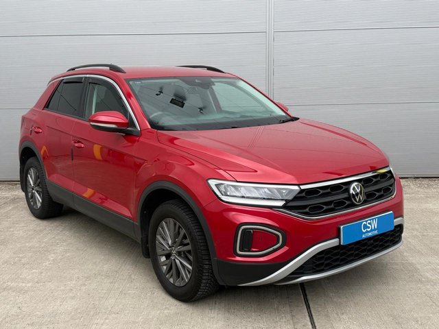 View our VOLKSWAGEN T-ROC