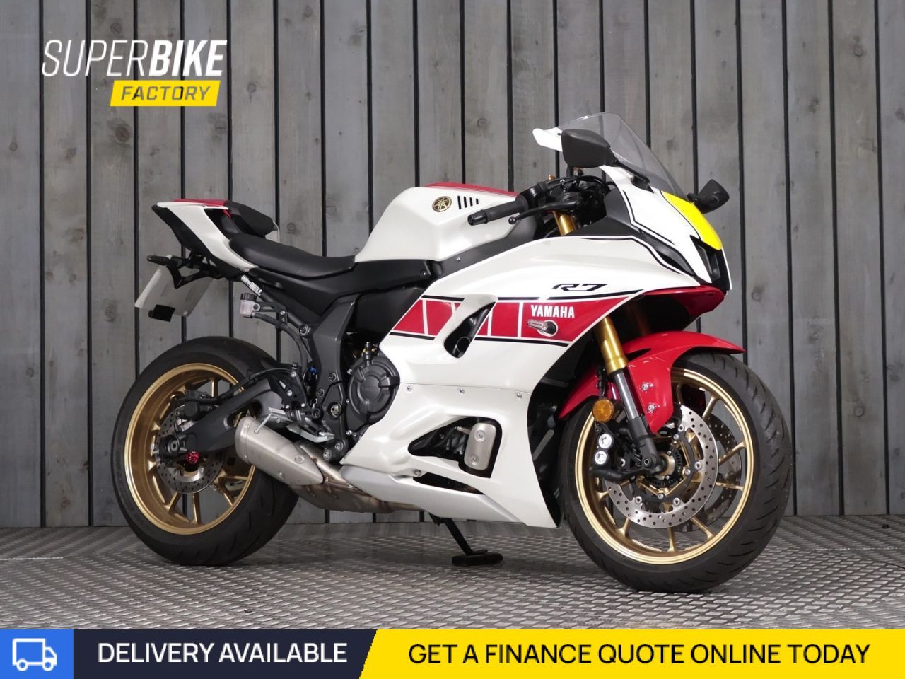 2022 YAMAHA R7 - 89 miles | Superbike Factory