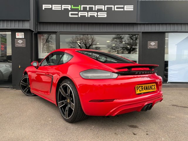2017 PORSCHE 718 CAYMAN - Photo 2