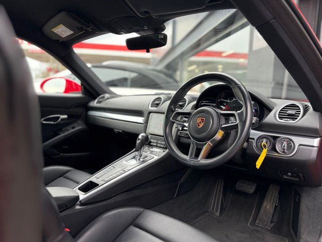 2017 PORSCHE 718 CAYMAN - Photo 4