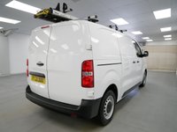 USED 2021 21 PEUGEOT EXPERT 1400 2.0 BLUEHDI 120 BHP PROFESSIONAL 6DR SAT NAV | 1400 WEIGHT | RHINO ROOF RACK !
