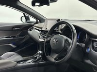 USED 2022 22 TOYOTA C-HR 2.0 VVT-h GPF Excel SUV 5dr Petrol Hybrid CVT Euro 6 (s/s) (184 ps) Stylish Toyota C-HR Petrol Hybrid Euro 6