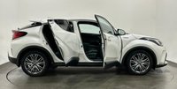 USED 2022 22 TOYOTA C-HR 2.0 VVT-h GPF Excel SUV 5dr Petrol Hybrid CVT Euro 6 (s/s) (184 ps) Stylish Toyota C-HR Petrol Hybrid Euro 6