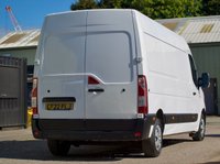 USED 2022 22 RENAULT TRUCKS MASTER 2.3 dCi 35 Business+ FWD LWB Medium Roof Euro 6 5dr (150ps) Air Con | Criuse | LWB