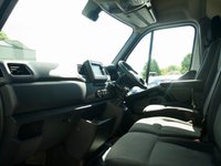 USED 2022 22 RENAULT TRUCKS MASTER 2.3 dCi 35 Business+ FWD LWB Medium Roof Euro 6 5dr (150ps) Air Con | Criuse | LWB