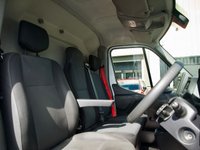 USED 2022 22 RENAULT TRUCKS MASTER 2.3 dCi 35 Business+ FWD LWB Medium Roof Euro 6 5dr (150ps) Air Con | Criuse | LWB
