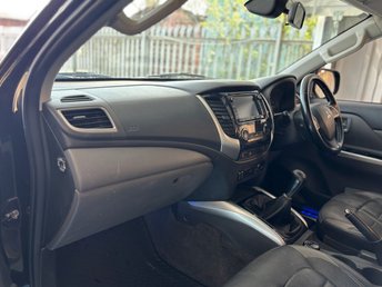 View our MITSUBISHI L200