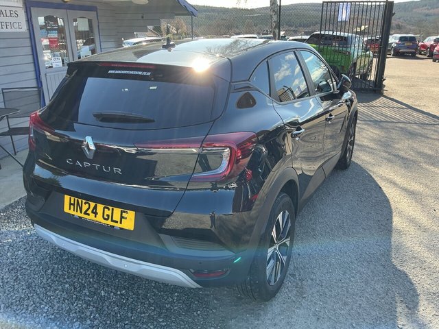 2024 RENAULT CAPTUR - Photo 6