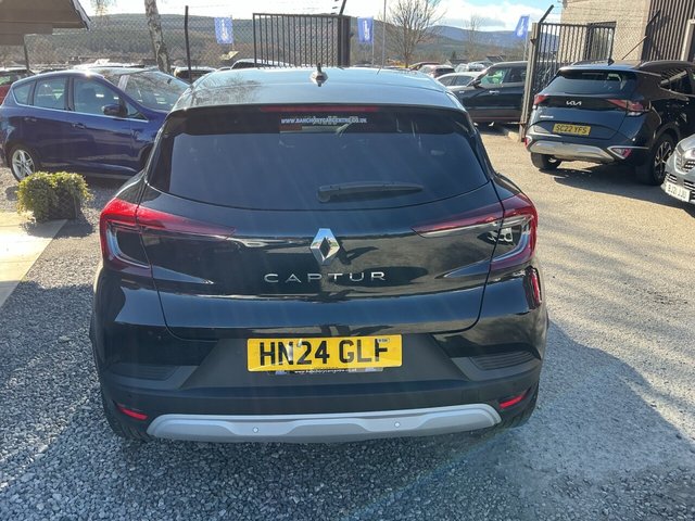2024 RENAULT CAPTUR - Photo 8
