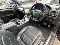USED 2016 66 VOLKSWAGEN TOUAREG 3.0 TDI V6 BlueMotion Tech R-Line SUV 5dr Diesel Tiptronic 4WD Euro 6 (s/s) (262 ps) FANTASTIC SERVICE HISTORY 2 KEYS BOOK PACK SERVICED IF REQUIRED AND A MINIMUM OF 9 MONTHS MOT WITHIN THE SALE