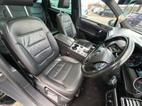 USED 2016 66 VOLKSWAGEN TOUAREG 3.0 TDI V6 BlueMotion Tech R-Line SUV 5dr Diesel Tiptronic 4WD Euro 6 (s/s) (262 ps) FANTASTIC SERVICE HISTORY 2 KEYS BOOK PACK SERVICED IF REQUIRED AND A MINIMUM OF 9 MONTHS MOT WITHIN THE SALE
