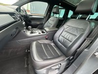 USED 2016 66 VOLKSWAGEN TOUAREG 3.0 TDI V6 BlueMotion Tech R-Line SUV 5dr Diesel Tiptronic 4WD Euro 6 (s/s) (262 ps) FANTASTIC SERVICE HISTORY 2 KEYS BOOK PACK SERVICED IF REQUIRED AND A MINIMUM OF 9 MONTHS MOT WITHIN THE SALE