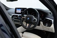 USED 2021 21 BMW 5 SERIES 2.0 520d MHT M Sport Touring 5dr Diesel Hybrid Steptronic xDrive Euro 6 (s/s) (190 ps) Estate