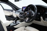 USED 2021 21 BMW 5 SERIES 2.0 520d MHT M Sport Touring 5dr Diesel Hybrid Steptronic xDrive Euro 6 (s/s) (190 ps) Estate