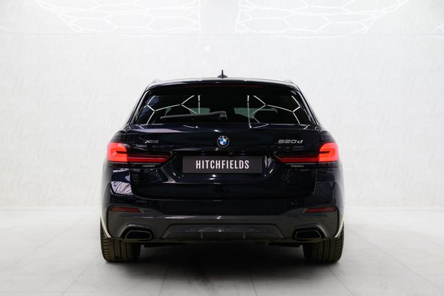 2021 BMW 5 SERIES - Photo 11