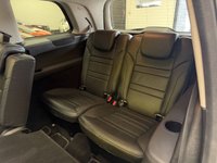 USED 2016 16 MERCEDES-BENZ GL CLASS 5.5 GL63 V8 BiTurbo AMG SUV 5dr Petrol SpdS+7GT 4WD Euro 6 (s/s) (557 ps) DELIVERY AVAILABLE