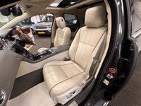 USED 2012 12 JAGUAR XJ 3.0d V6 Portfolio Saloon 4dr Diesel Auto Euro 5 (275 ps) UK DELIVERY FLAT FEE &pound;250 (SUBJECT TO DEAL) *OVER 100 IMAGES ON OUR WEBSITE*BESPOKE FINANCE ARRANGED*PART EXCHANGE WELCOME*ALL VEHICLES HPI CLEAR