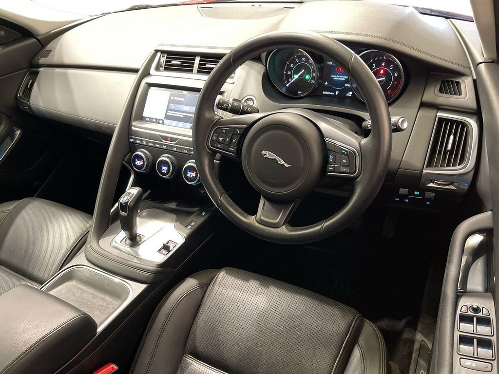 USED 2018 18 JAGUAR E-PACE 2.0 P250 S SUV 5dr Petrol Auto AWD Euro 6 (s/s) (249 ps) FULL DEALER HISTORY - LOW MILES