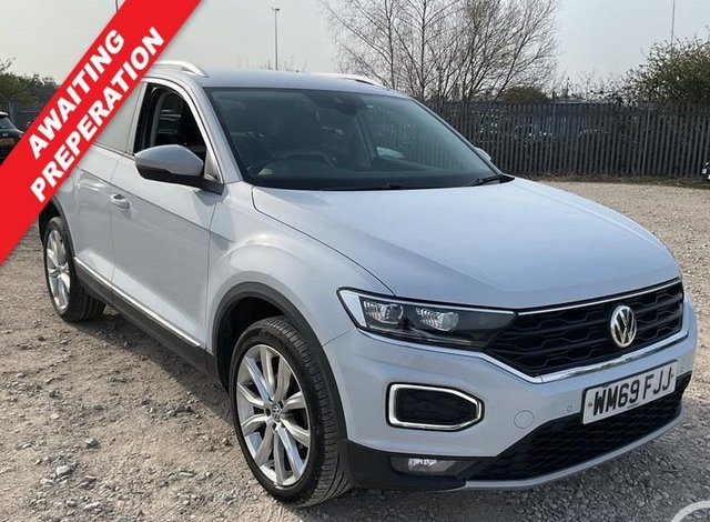 2020 VOLKSWAGEN T-ROC - Photo 2