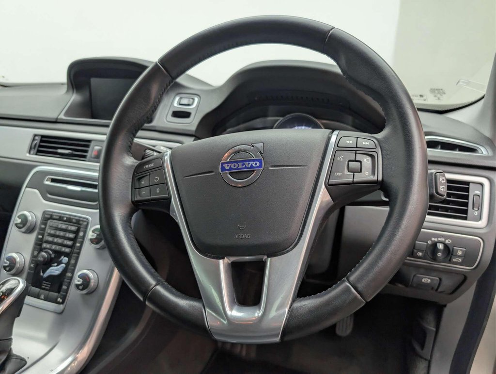 Used 2015 65 VOLVO V70 2.0 V70 SE Luxury D4 Auto 5dr CLICK & COLLECT/ HOME DELIVERY