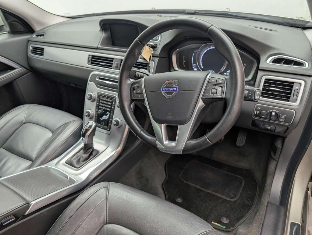 Used 2015 65 VOLVO V70 2.0 V70 SE Luxury D4 Auto 5dr CLICK & COLLECT/ HOME DELIVERY