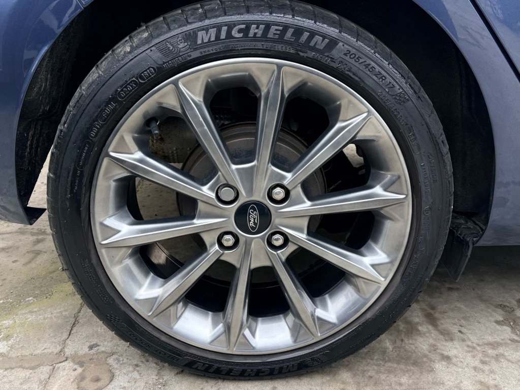 USED 2019 19 FORD FIESTA 1.0T EcoBoost GPF Vignale Hatchback 5dr Petrol Auto Euro 6 (s/s) (100 ps) PAN ROOF+APP CARPLAY+R/CAMERA+LETHR