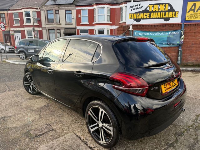 2016 PEUGEOT 208 - Photo 5