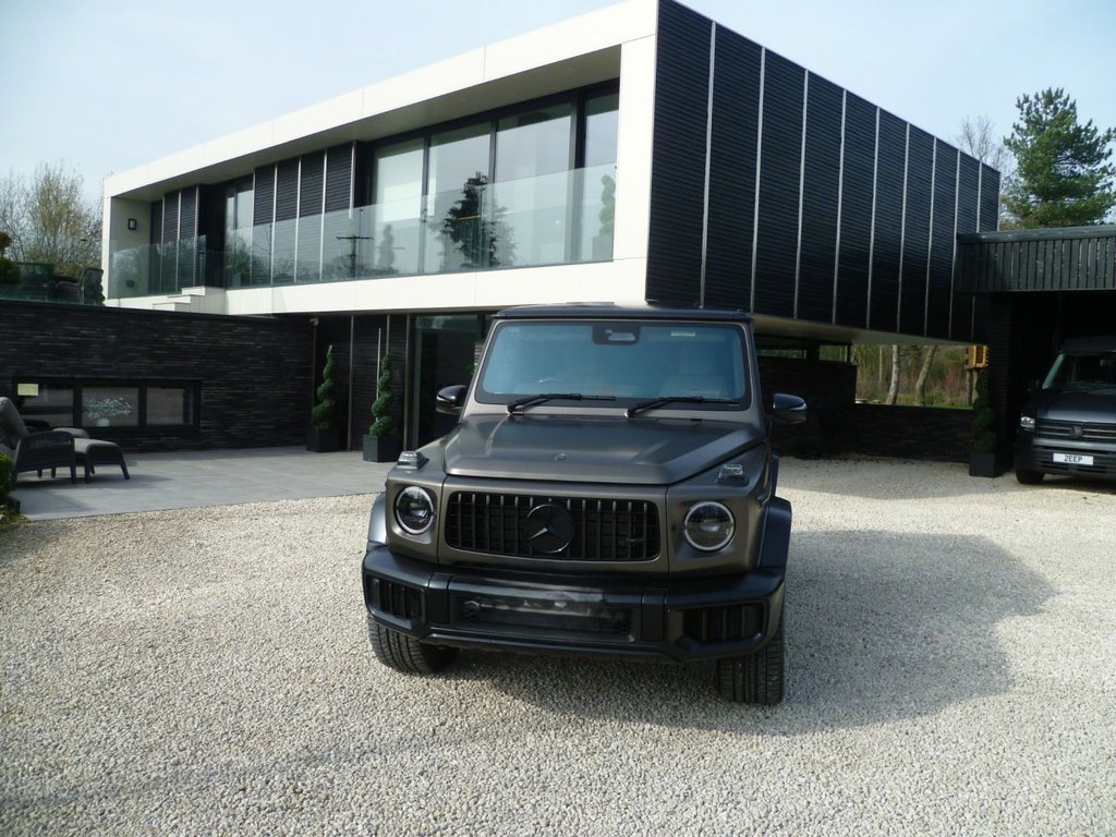 USED 2025 75 MERCEDES-BENZ G-CLASS 4.0 G63 V8 BiTurbo MHEV AMG Magno Edition SUV 5dr Petrol Hybrid SpdS+9GT 4WD Euro 6 (s/s) (605 ps) Very rare registered del miles best colour