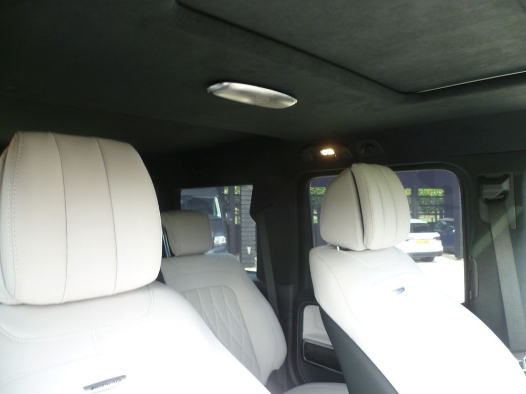 USED 2025 75 MERCEDES-BENZ G-CLASS 4.0 G63 V8 BiTurbo MHEV AMG Magno Edition SUV 5dr Petrol Hybrid SpdS+9GT 4WD Euro 6 (s/s) (605 ps) Very rare registered del miles best colour