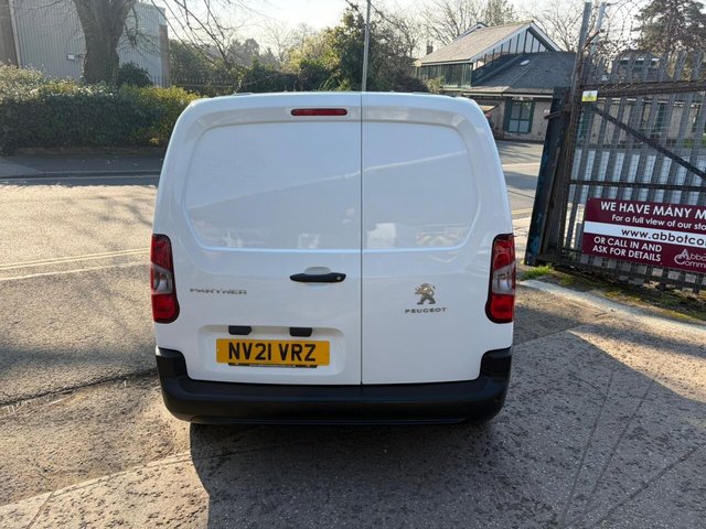 2021 PEUGEOT PARTNER - Photo 9