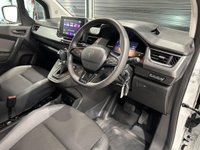 USED 2025 74 RENAULT KANGOO E-Tech ML19 45kWh Advance Auto MWB 6dr Clean Van - Unbeatable Price