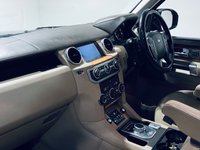 USED 2016 16 LAND ROVER DISCOVERY 4 3.0 SD V6 Landmark SUV 5dr Diesel Auto 4WD Euro 6 (s/s) (256 bhp) Pan Roof | F+R Heated Seats | Meridian Sound | 7 Seats | Rev Cam | Tow Bar