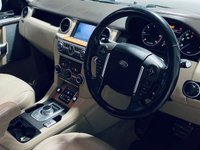 USED 2016 16 LAND ROVER DISCOVERY 4 3.0 SD V6 Landmark SUV 5dr Diesel Auto 4WD Euro 6 (s/s) (256 bhp) Pan Roof | F+R Heated Seats | Meridian Sound | 7 Seats | Rev Cam | Tow Bar