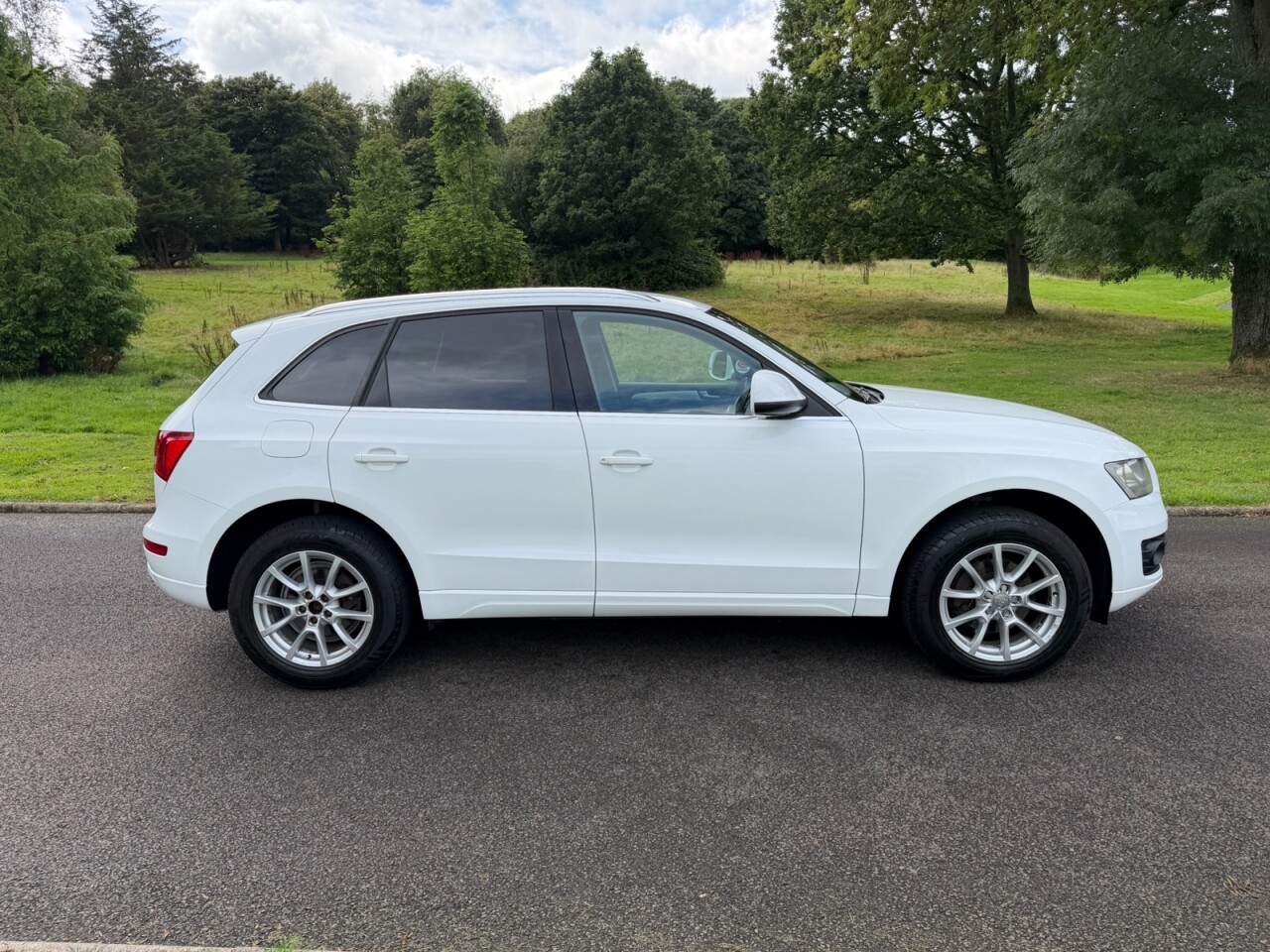 2012 AUDI Q5 2.0 TDI SE SUV 5dr Diesel S Tronic quattro Euro 5 (170 ps) - vehicle photo 16 for sale on PureCar