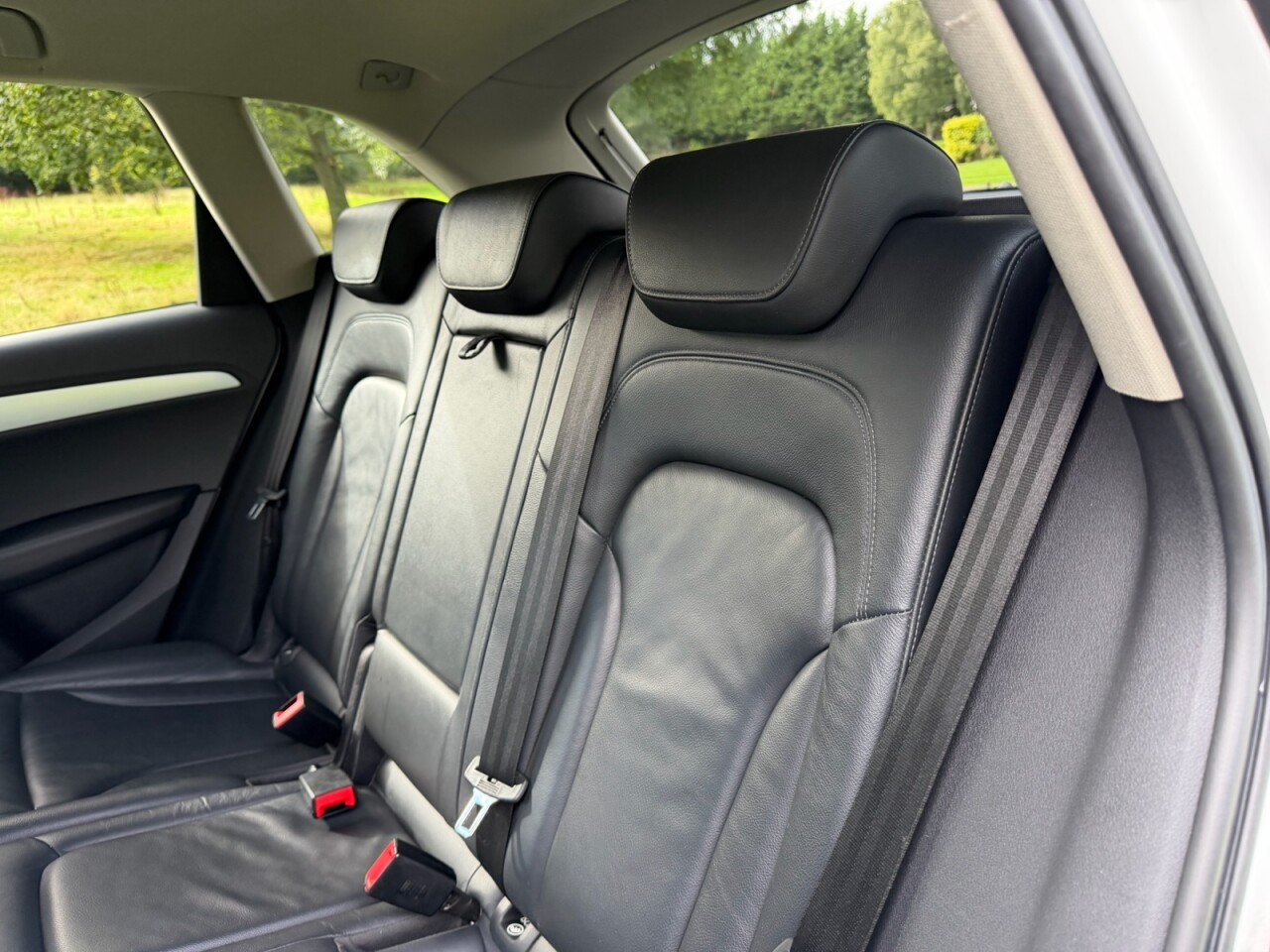 2012 AUDI Q5 2.0 TDI SE SUV 5dr Diesel S Tronic quattro Euro 5 (170 ps) - vehicle photo 19 for sale on PureCar