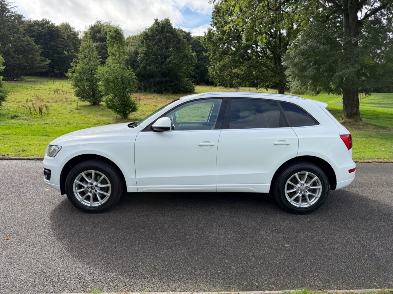 2012 AUDI Q5 2.0 TDI SE SUV 5dr Diesel S Tronic quattro Euro 5 (170 ps) - vehicle photo 21 for sale on PureCar
