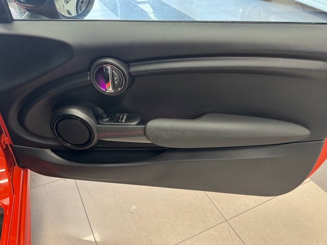 2019 MINI HATCH - Photo 10