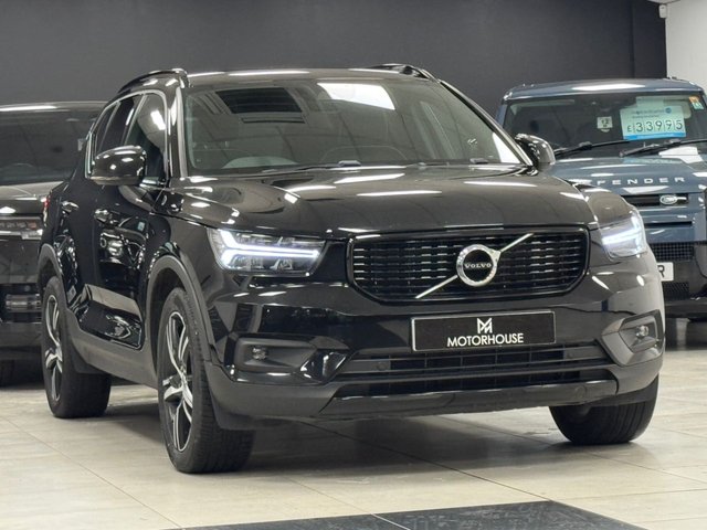 2020 VOLVO XC40 - Photo 8